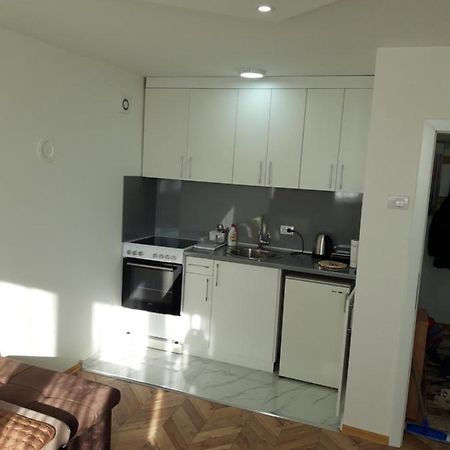 Apartamento Stan Na Dan Simikic Bijeljina Exterior foto